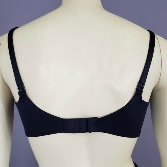 Victoria's Secret | Intimates | Bra | 32DD - Picture 5 of 7